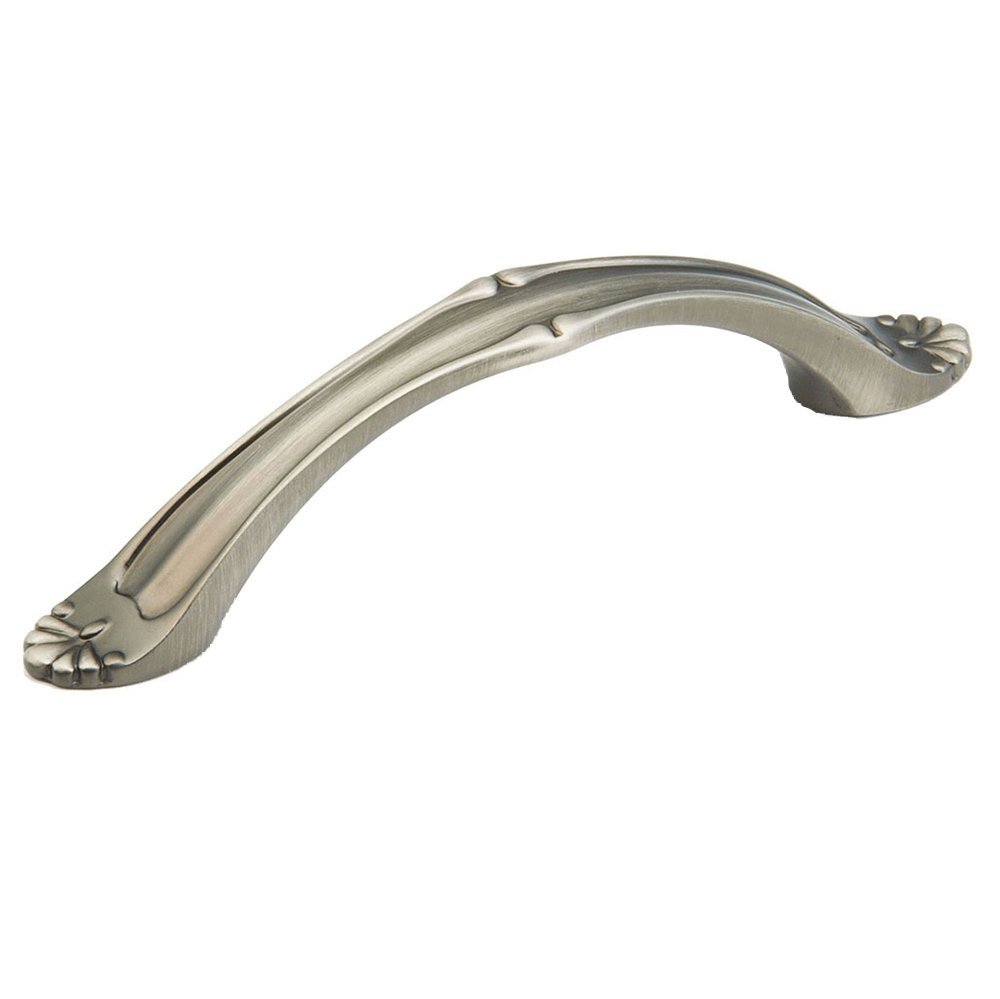 3 3/4" Center Scalloped Pull in Antique Nickel